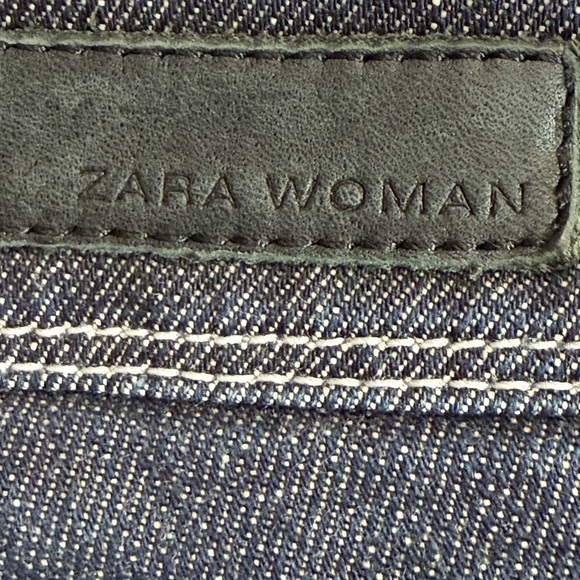 Zara Woman Jeans Dark Denim NWOT Bootleg Size 6 - Picture 5 of 10
